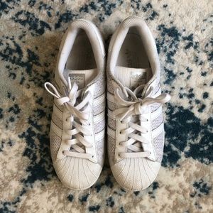 adidas all white superstar shoes